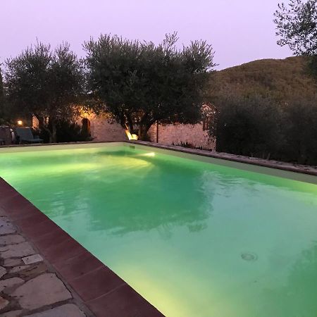 Villa Capannuccia 卡斯特利纳－因基安蒂 外观 照片