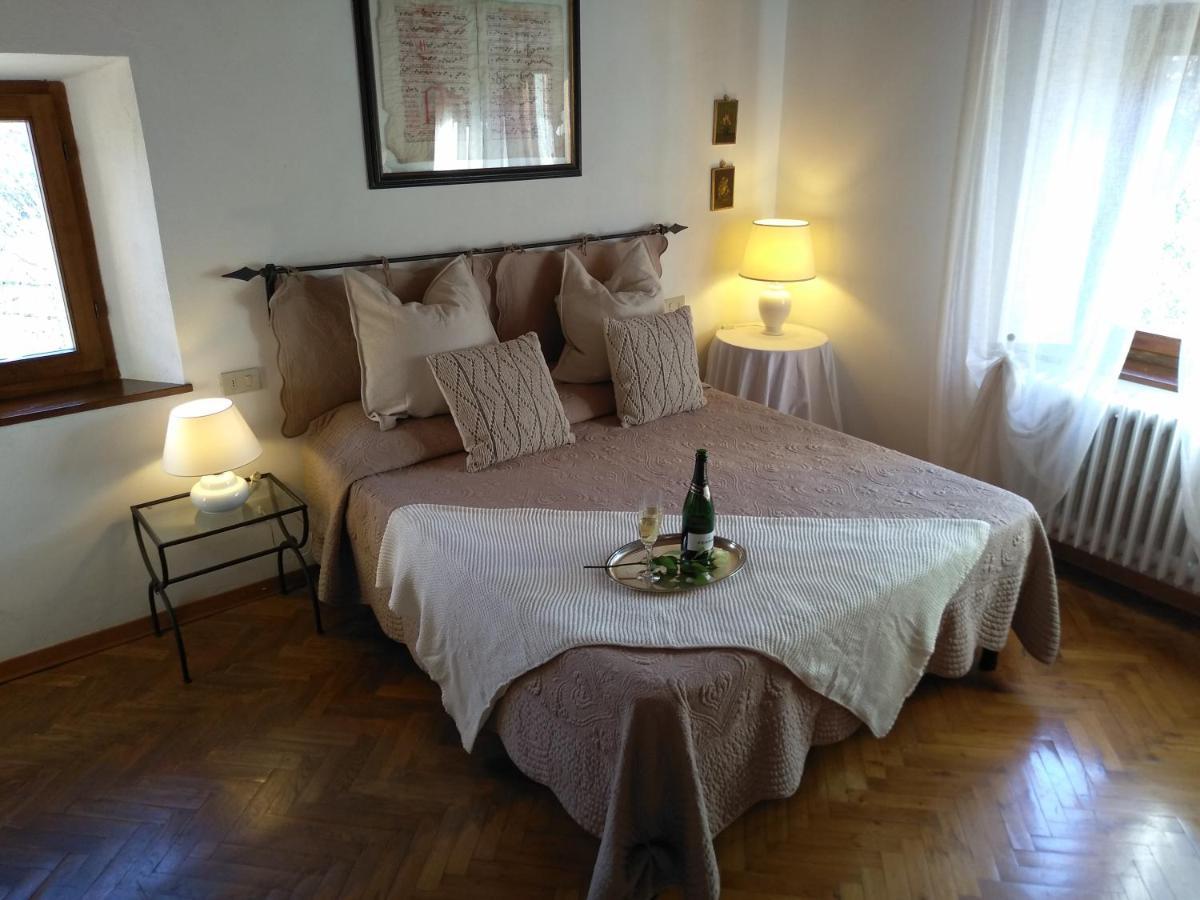 Villa Capannuccia 卡斯特利纳－因基安蒂 外观 照片